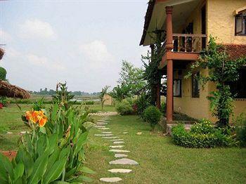 พันชยาง วิลเลจ ลอดจ์ Villa โพคารา ภายนอก รูปภาพ